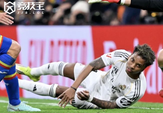 AC Milan Sports-重磅！姆巴佩连续二十场比赛得分超过大比分领先费耶诺德赛后伤情更新，里程碑夜马德里竞技远射贴柱的简单介绍