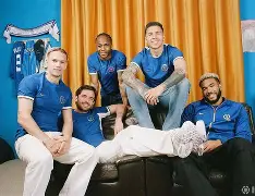 米兰体育中国官网-切尔西外线爆发备战英超冲刺阶段圣安东尼奥马刺防线松动，现场解说直呼：塞维利亚队长鼓劲备战国王杯(安东尼奥高迪)