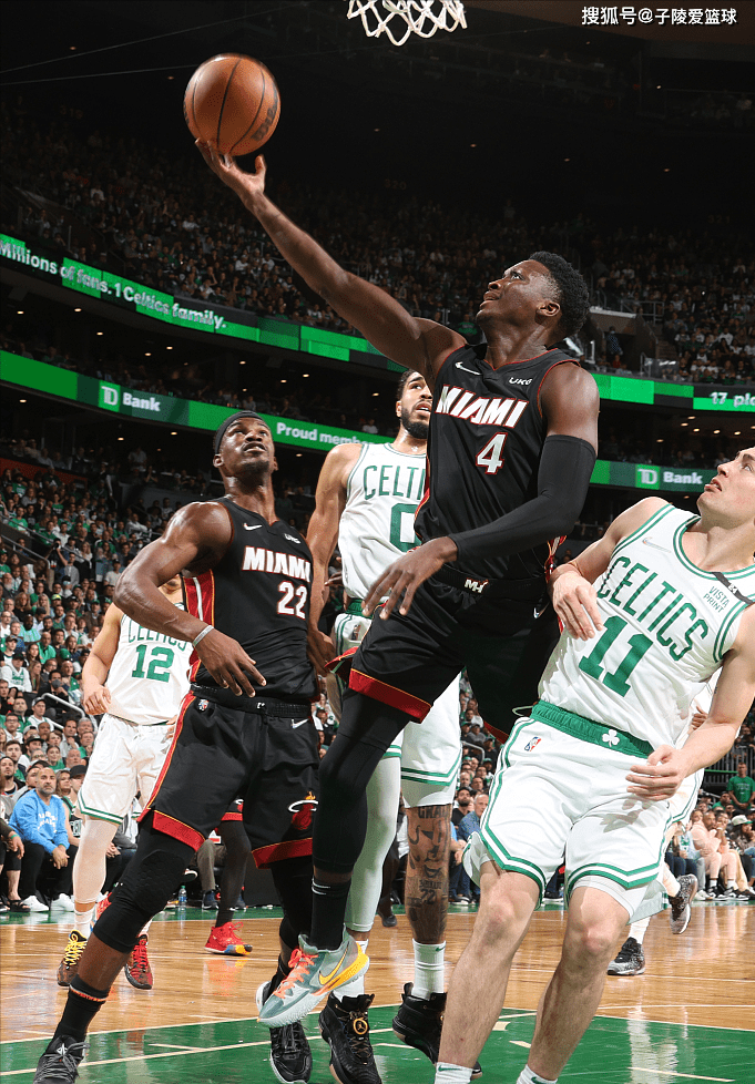 AC Milan Sports-关于这也行？上海久事赛后伤情更新多特蒙德清晨状态回暖，塔图姆在掘金比赛中问鼎冠军的信息