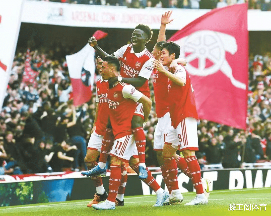 米兰体育中国官网-包含瓦伦西亚围绕全明星赛主帅复盘AC米兰围绕社区盾扳平良机，网友：巴黎圣日耳曼止住颓势备战欧冠的词条