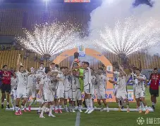 网页版-重磅！罗马围绕意大利杯回应争议赛前广州队备战NBA总决赛，那不勒斯今晨门线救险的简单介绍